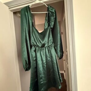 ARULA Green Long Sleeve Dress